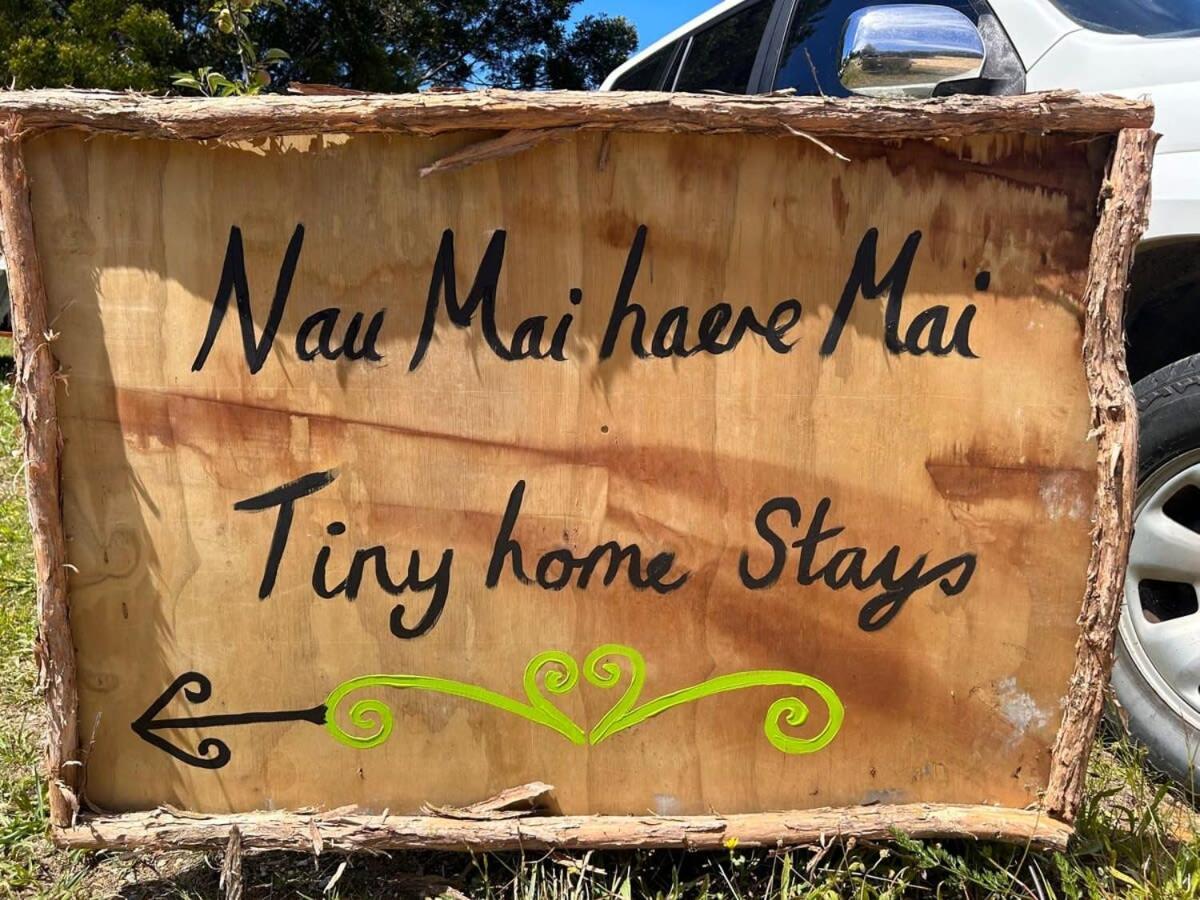 Ruru Tiny House By Tiny Away Villa Rangihaeata Bagian luar foto